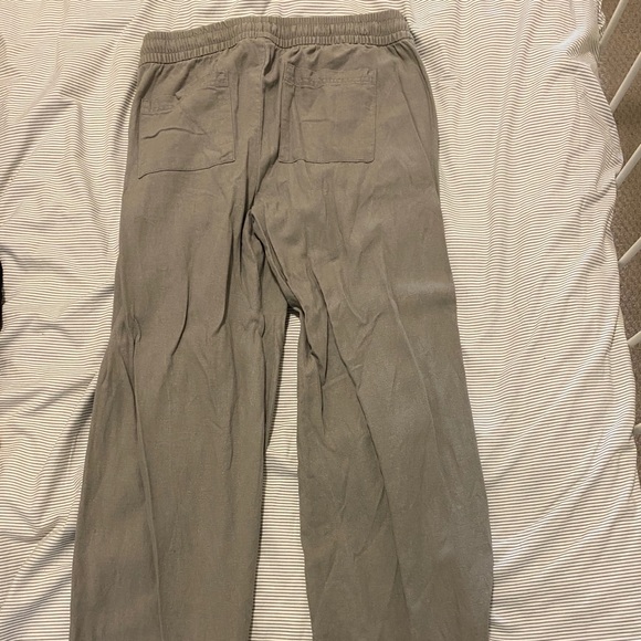 Old Navy Linen Pants - Picture 3 of 6